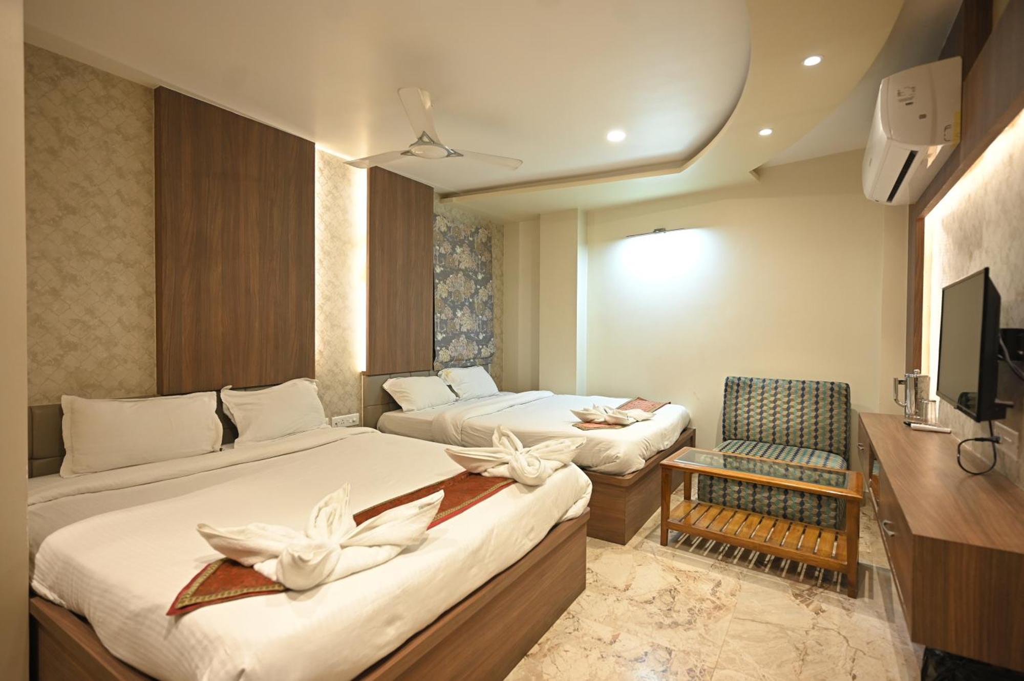 Hotel Saffron